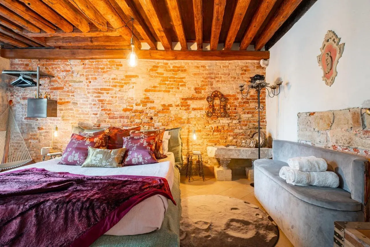 Casa Manina Sul Ponte - Your Private Canal View Veneza Apartamento