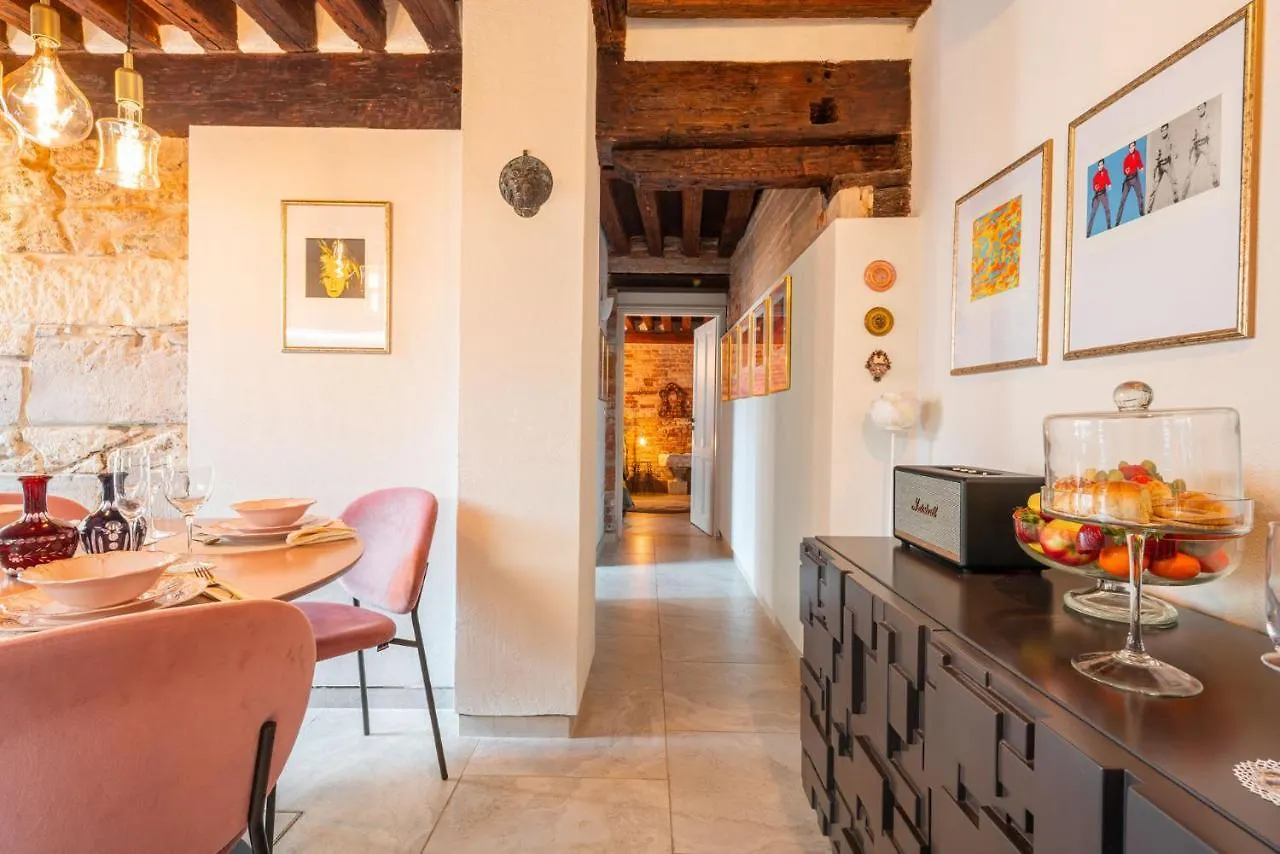 Casa Manina Sul Ponte - Your Private Canal View Veneza